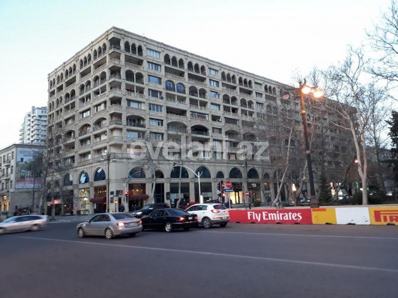 Sale, old building, 3 room, 102 m², Baku, Nasimi r, 28 may m.