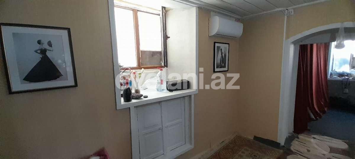 Satılır, köhnə tikili, 2 otaqlı, 40 m², Bakı, Yasamal r.