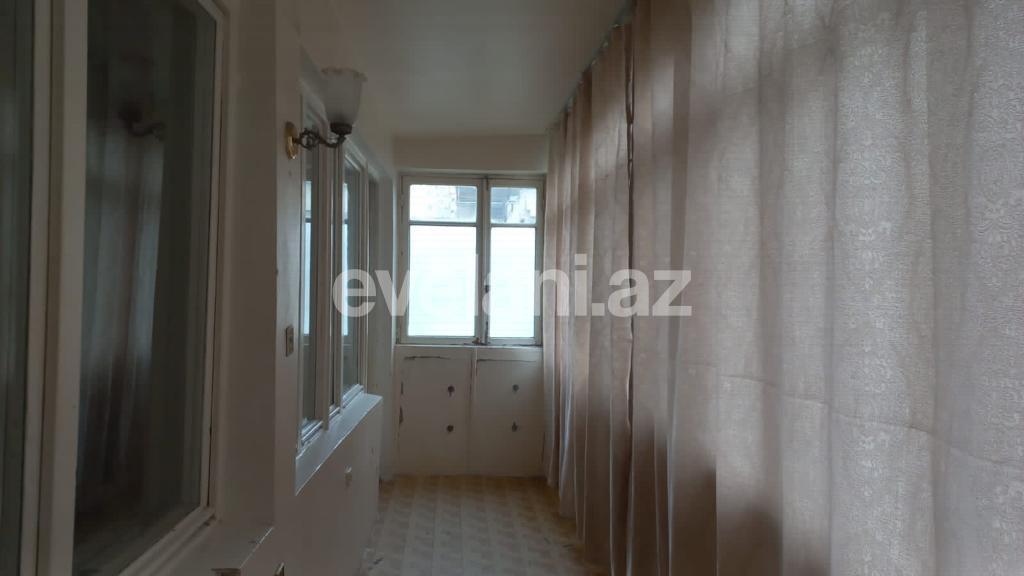 Kirayə verilir, köhnə tikili, 2 otaqlı, 70 m², Bakı, Yasamal r, İnşaatçılar m.
