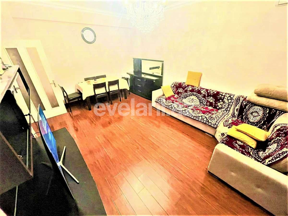 Satılır, yeni tikili, 2 otaqlı, 80 m², Bakı, Nizami r, 8-ci kilometr q, Neftçilər m.