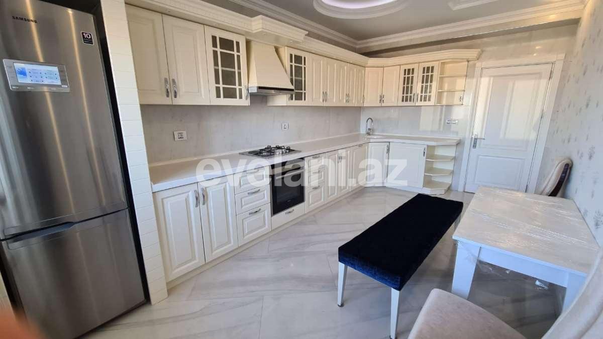 Satılır, yeni tikili, 2 otaqlı, 110 m², Bakı, Səbail r, Badamdar q, İçəri Şəhər m.
