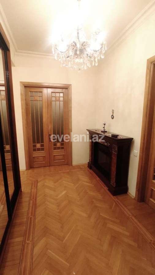Satılır, yeni tikili, 3 otaqlı, 152 m², Bakı, Yasamal r, Memar Əcəmi m.