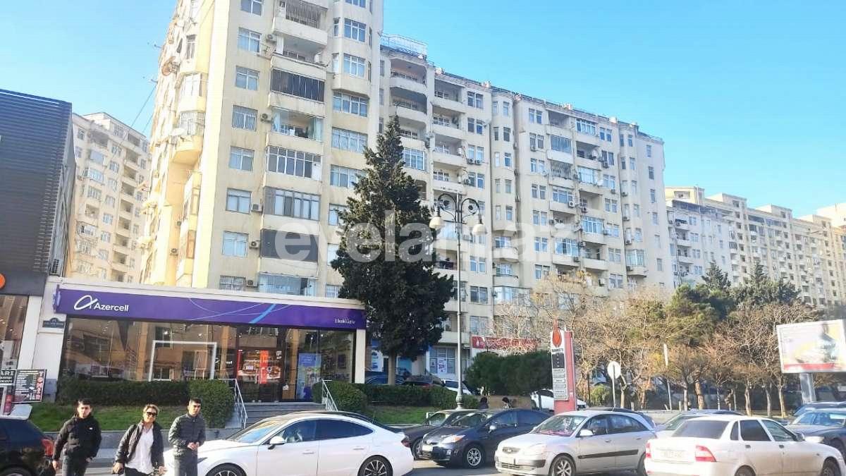 Satılır, yeni tikili, 3 otaqlı, 152 m², Bakı, Yasamal r, Memar Əcəmi m.