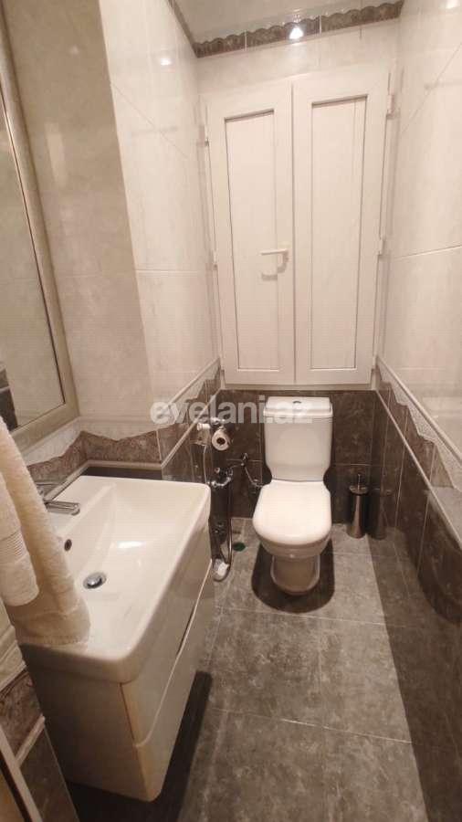 Satılır, yeni tikili, 3 otaqlı, 152 m², Bakı, Yasamal r, Memar Əcəmi m.