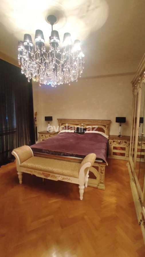 Satılır, yeni tikili, 3 otaqlı, 152 m², Bakı, Yasamal r, Memar Əcəmi m.