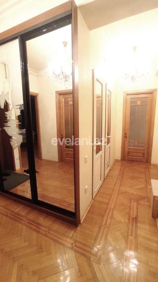 Satılır, yeni tikili, 3 otaqlı, 152 m², Bakı, Yasamal r, Memar Əcəmi m.