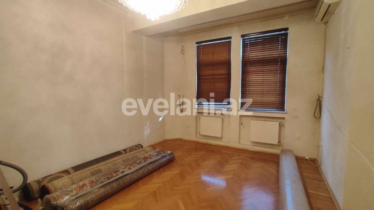 Satılır, yeni tikili, 3 otaqlı, 152 m², Bakı, Yasamal r, Memar Əcəmi m.