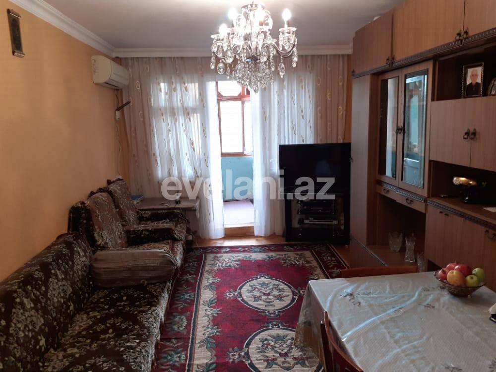 Satılır, köhnə tikili, 2 otaqlı, 50 m², Sumqayıt, 8-ci mikrorayon r.