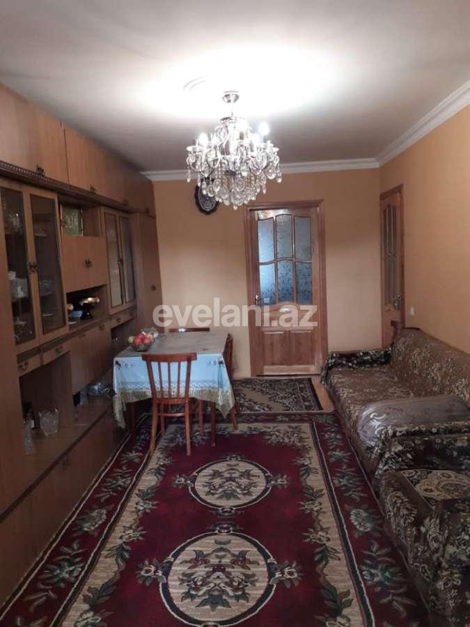 Satılır, köhnə tikili, 2 otaqlı, 50 m², Sumqayıt, 8-ci mikrorayon r.