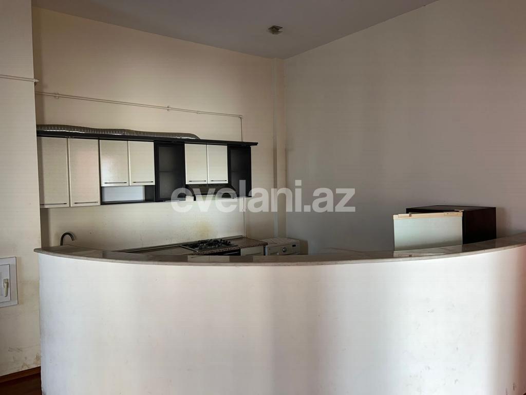 Rent, new building, 3 room, 150 m², Baku, Binagadi r, 8-th microdistrict d, Azadlig prospekti m.