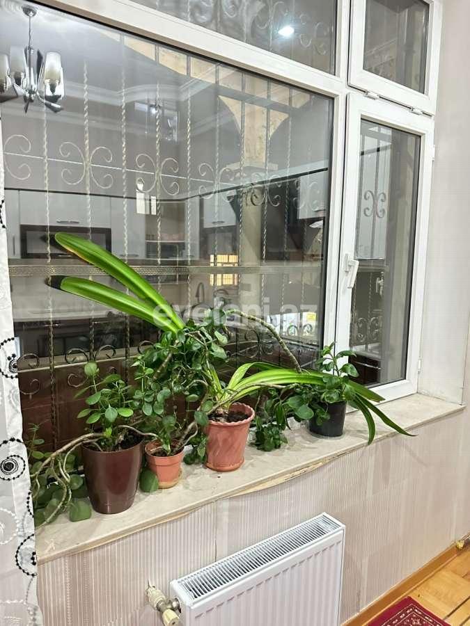 Kirayə verilir, yeni tikili, 3 otaqlı, 135 m², Bakı, Yasamal r, İnşaatçılar m.