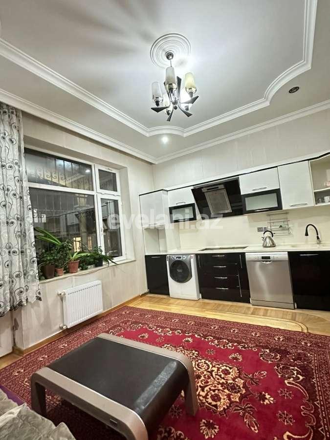 Kirayə verilir, yeni tikili, 3 otaqlı, 135 m², Bakı, Yasamal r, İnşaatçılar m.