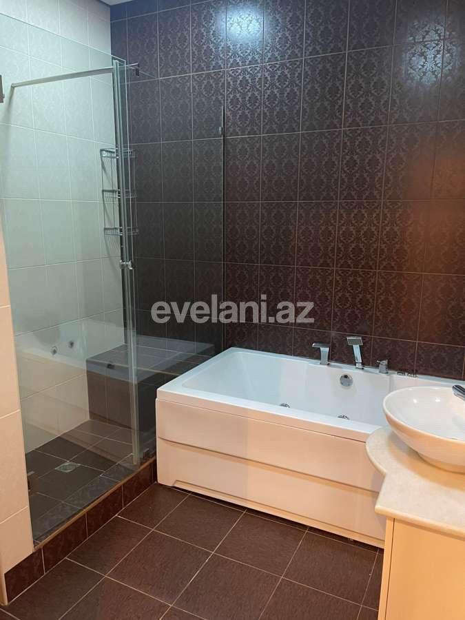 Satılır, yeni tikili, 3 otaqlı, 131.2 m², Bakı, Yasamal r, Yasamal q, İnşaatçılar m.