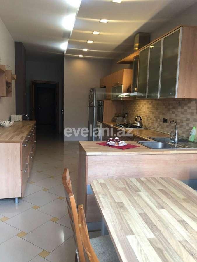 Kirayə verilir, yeni tikili, 3 otaqlı, 180 m², Bakı, Səbail r, Sahil m.