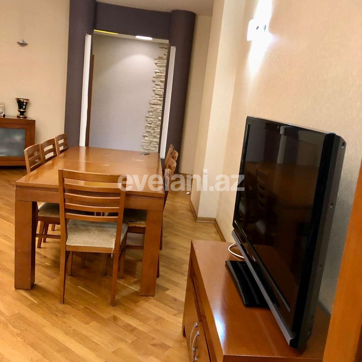 Kirayə verilir, yeni tikili, 3 otaqlı, 180 m², Bakı, Səbail r, Sahil m.
