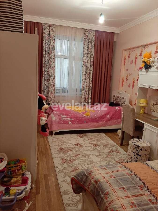 Kirayə verilir, köhnə tikili, 3 otaqlı, 75 m², Bakı, Yasamal r, İnşaatçılar m.