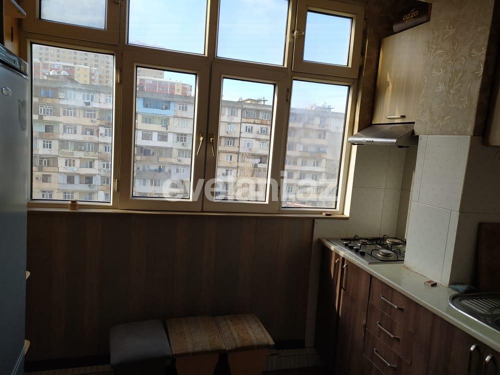 Kirayə verilir, köhnə tikili, 3 otaqlı, 75 m², Bakı, Xətai r, İnşaatçılar m.