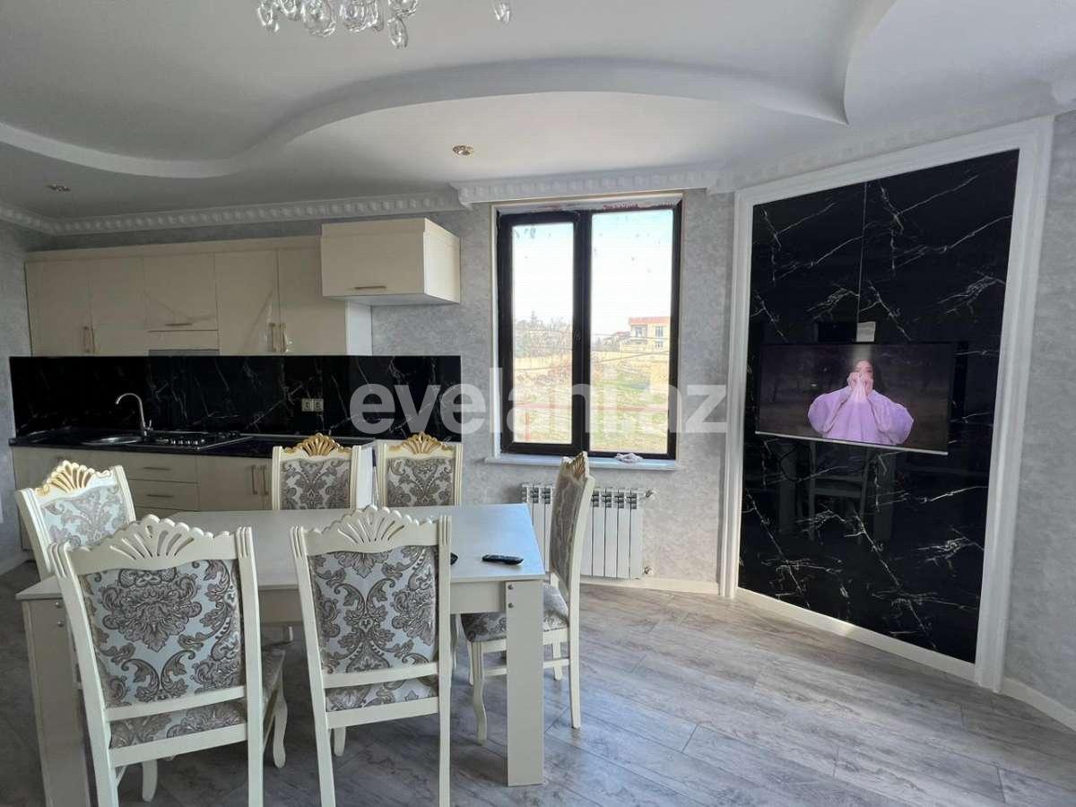 Kirayə verilir, həyət evi / bağ, 3 otaqlı, 130 m², Bakı, Səbail r, Badamdar q.