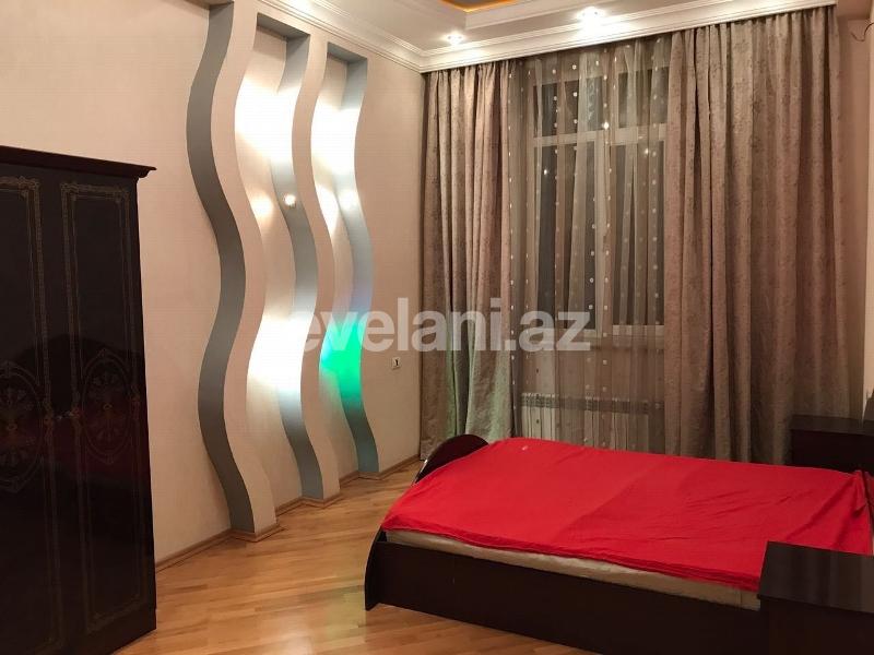 Satılır, köhnə tikili, 4 otaqlı, 100 m², Bakı, Səbail r, Sahil m.