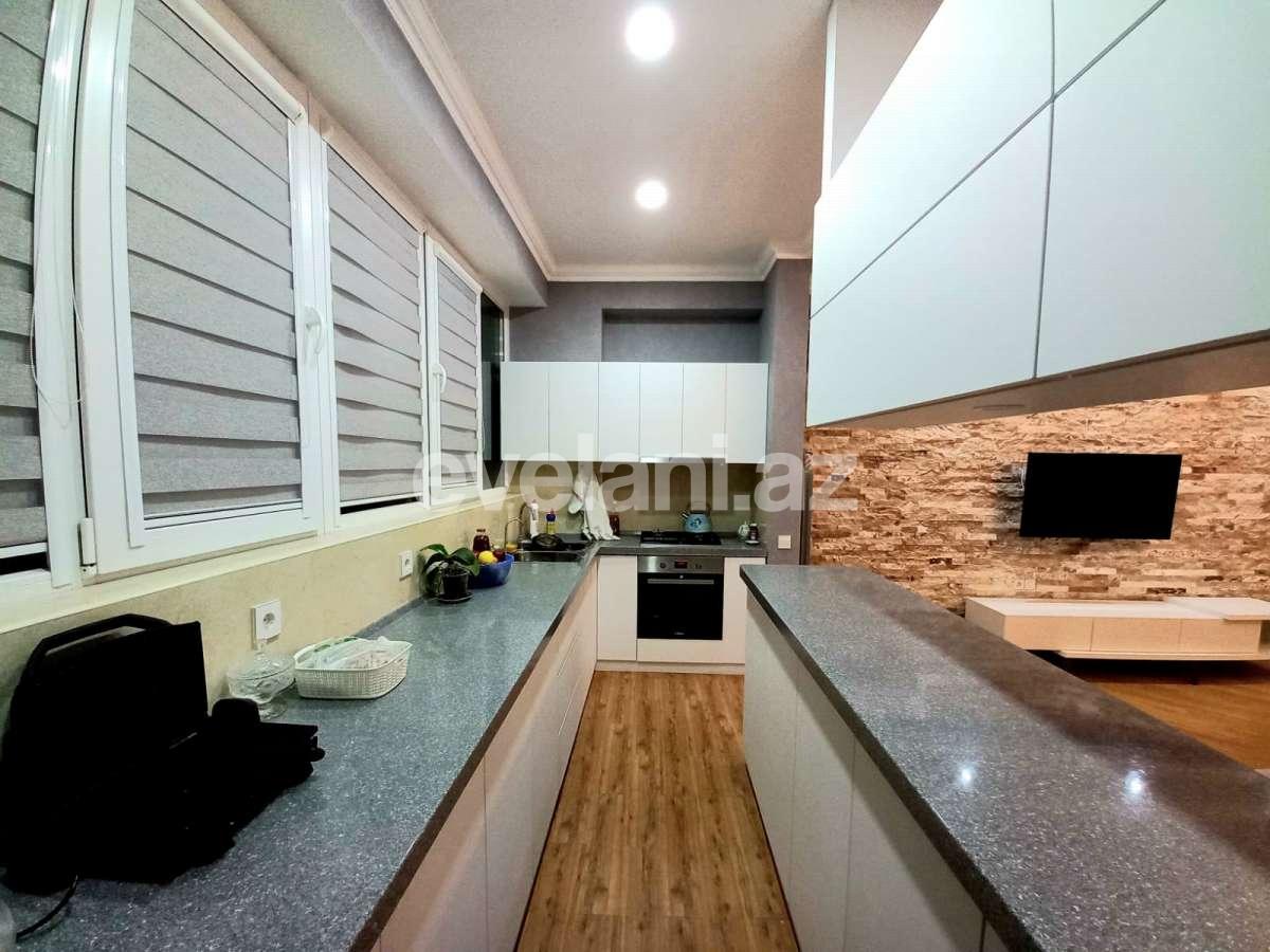 Satılır, yeni tikili, 3 otaqlı, 122 m², Bakı, Nizami r, Qara Qarayev m.