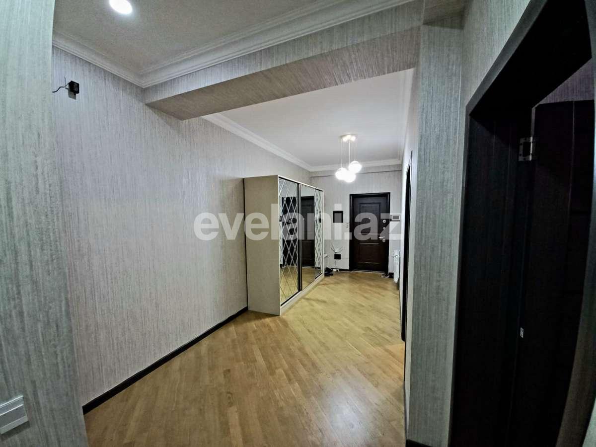 Satılır, yeni tikili, 3 otaqlı, 122 m², Bakı, Nizami r, Qara Qarayev m.
