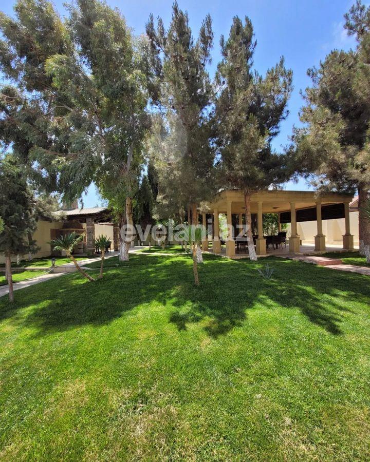 Satılır, həyət evi / bağ, 5 otaqlı, 340 m², Bakı, Xəzər r, Şüvəlan q, Koroğlu m.