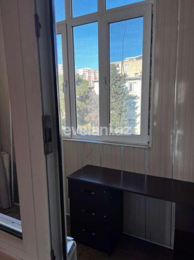 Kirayə verilir, köhnə tikili, 2 otaqlı, 45 m², Bakı, Nəsimi r, Memar Əcəmi m.