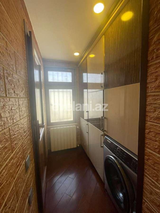 Satılır, köhnə tikili, 3 otaqlı, 60 m², Bakı, Nəsimi r, 28 may m.