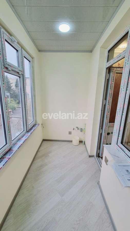 Satılır, köhnə tikili, 3 otaqlı, 50 m², Bakı, Binəqədi r, Azadlıq prospekti m.