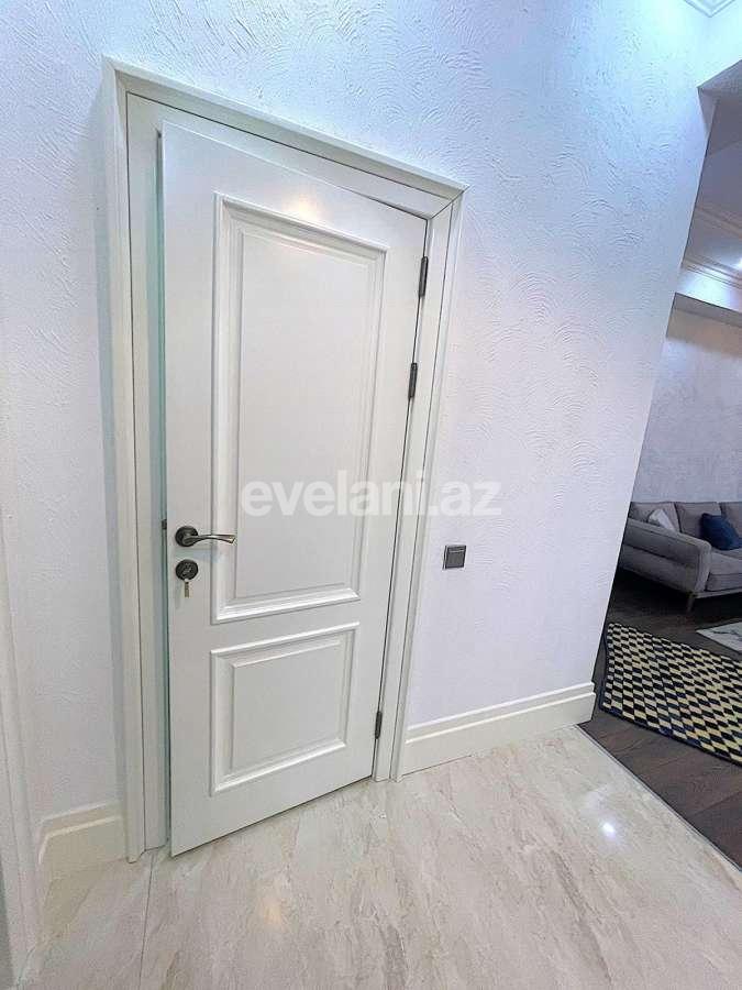 Satılır, yeni tikili, 3 otaqlı, 120 m², Bakı, Binəqədi r, 8-ci mikrorayon q, Azadlıq prospekti m.