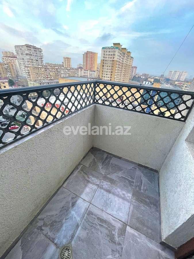 Satılır, yeni tikili, 3 otaqlı, 120 m², Bakı, Binəqədi r, 8-ci mikrorayon q, Azadlıq prospekti m.