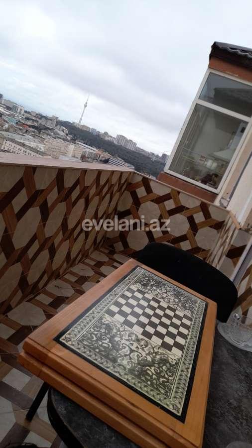 Satılır, yeni tikili, 4 otaqlı, 200 m², Bakı, Yasamal r, Elmlər Akademiyası m.