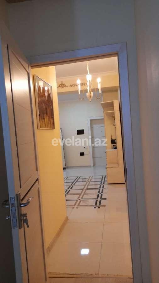 Satılır, yeni tikili, 4 otaqlı, 200 m², Bakı, Yasamal r, Elmlər Akademiyası m.