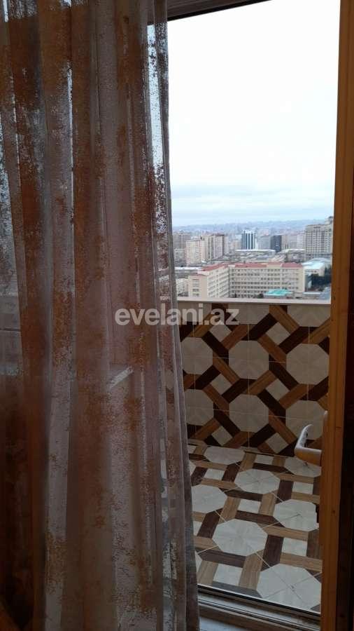 Satılır, yeni tikili, 4 otaqlı, 200 m², Bakı, Yasamal r, Elmlər Akademiyası m.