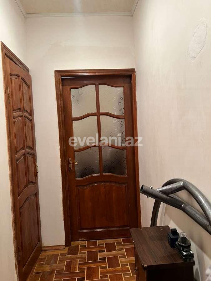 Satılır, köhnə tikili, 2 otaqlı, 50 m², Bakı, Binəqədi r, 28 may m.