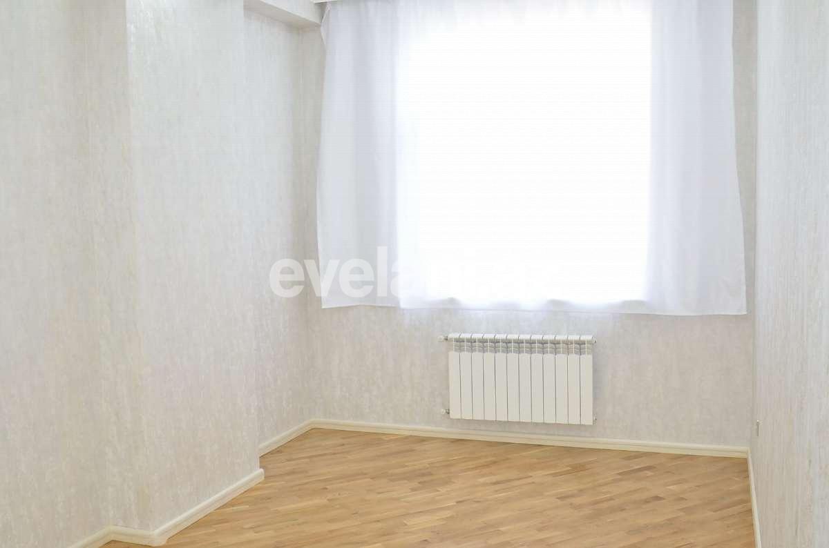 Satılır, yeni tikili, 2 otaqlı, 70 m², Bakı, Xətai r, Əhmədli q, Əhmədli m.