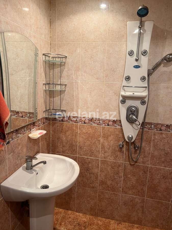 Kirayə verilir, yeni tikili, 3 otaqlı, 140 m², Bakı, Yasamal r, Elmlər Akademiyası m.