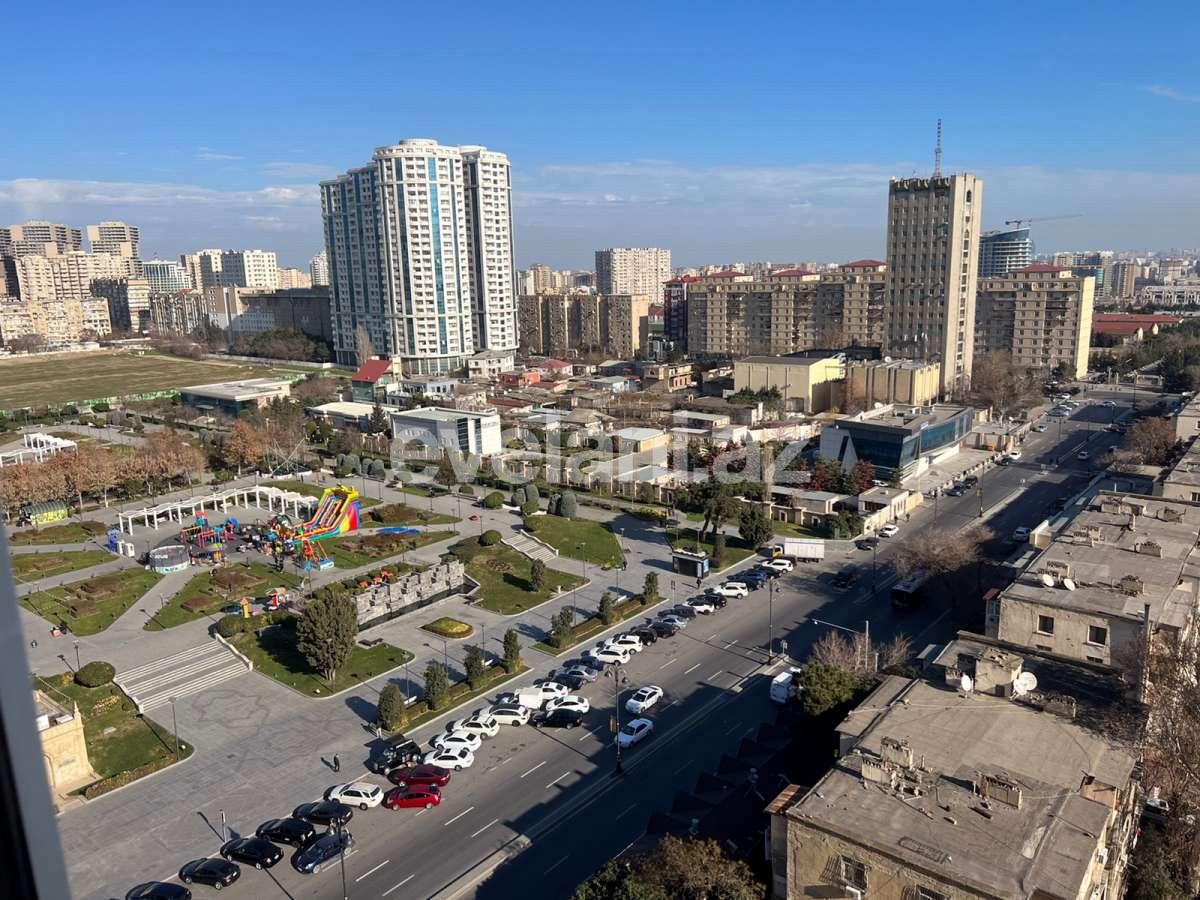 Kirayə verilir, yeni tikili, 3 otaqlı, 140 m², Bakı, Yasamal r, Elmlər Akademiyası m.