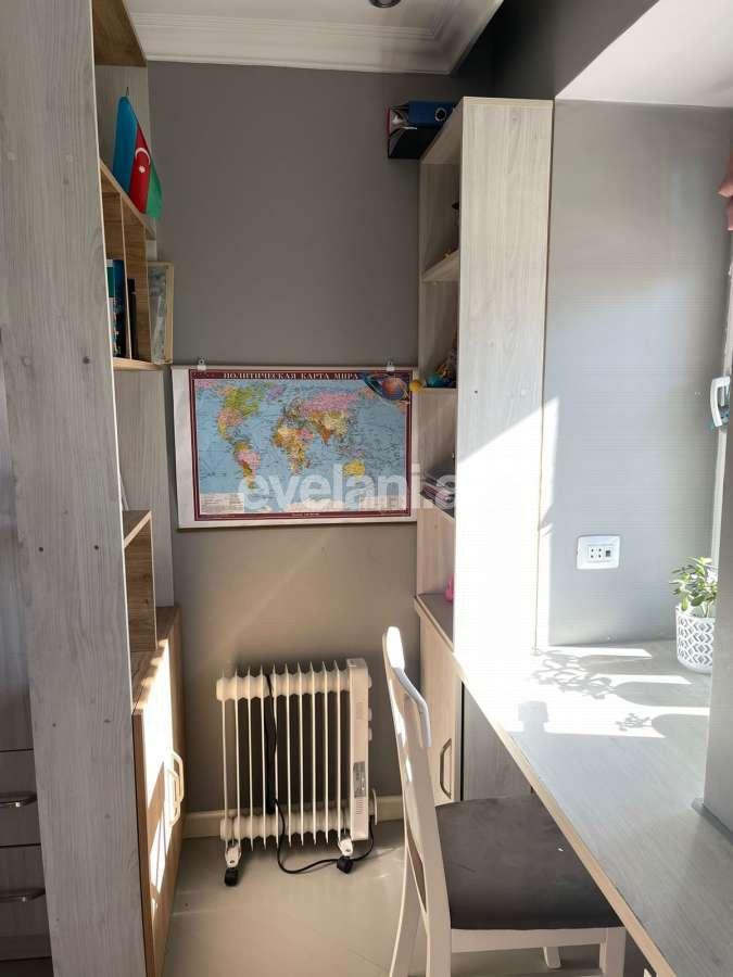 Satılır, köhnə tikili, 2 otaqlı, 68 m², Bakı, Yasamal r.