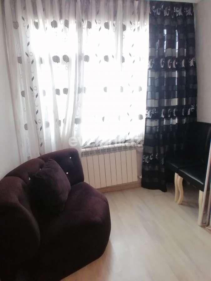 Продаётся, вторичка, 3-комнаты, 73 m², Баку, Бинагадинский r, 8-й микрорайон p.