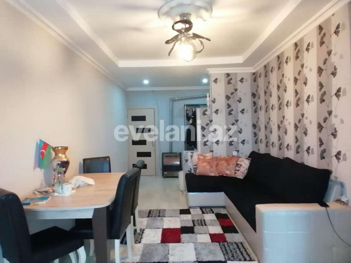 Продаётся, вторичка, 3-комнаты, 73 m², Баку, Бинагадинский r, 8-й микрорайон p.