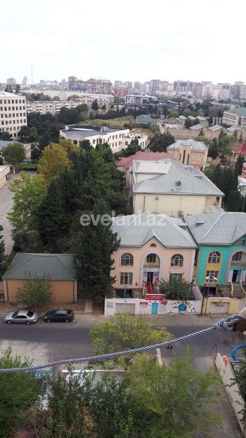Продаётся, вторичка, 3-комнаты, 73 m², Баку, Бинагадинский r, 8-й микрорайон p.