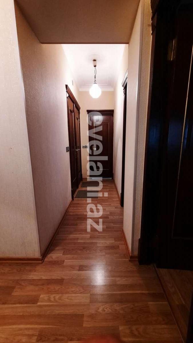 Satılır, köhnə tikili, 3 otaqlı, 85 m², Bakı, Yasamal r, Elmlər Akademiyası m.