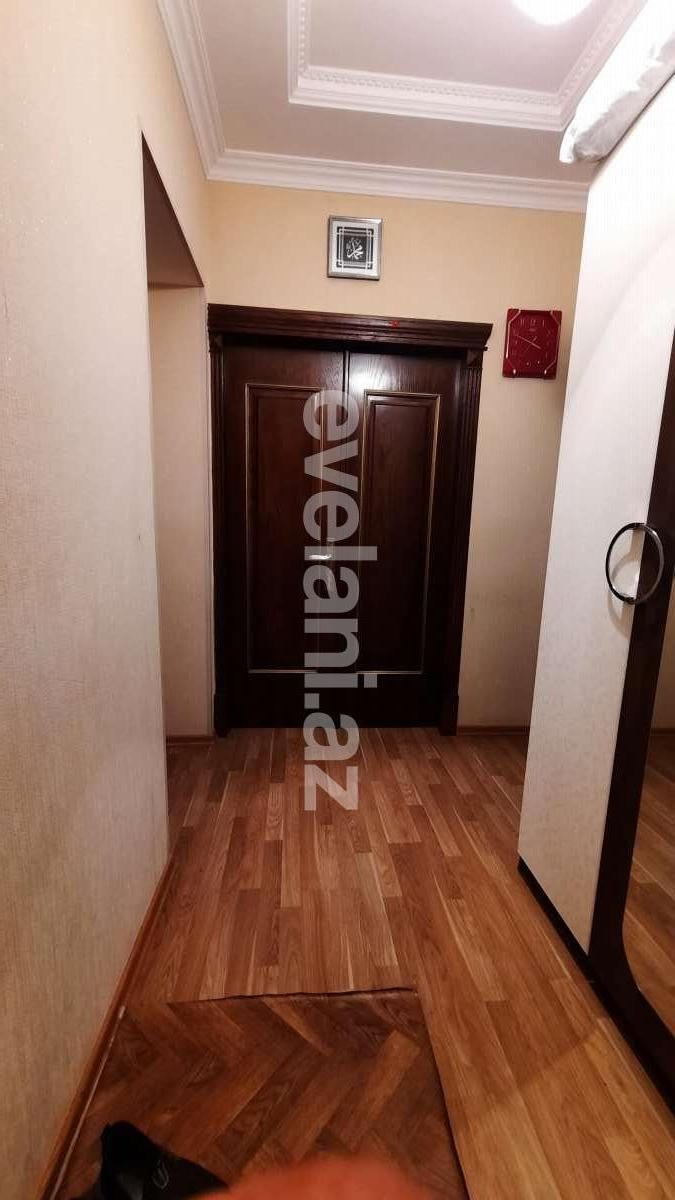Satılır, köhnə tikili, 3 otaqlı, 85 m², Bakı, Yasamal r, Elmlər Akademiyası m.