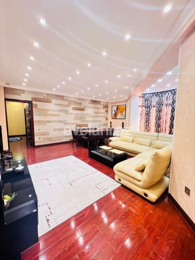 Kirayə verilir, yeni tikili, 3 otaqlı, 136 m², Bakı, Nəsimi r, 28 may m.