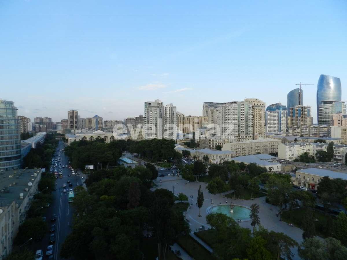 Kirayə verilir, yeni tikili, 4 otaqlı, 172 m², Bakı, Nəsimi r, 28 may m.