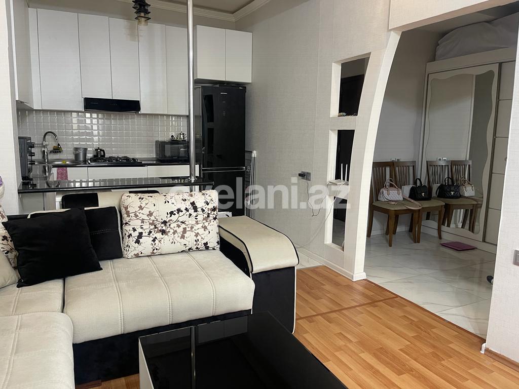 Satılır, yeni tikili, 2 otaqlı, 62 m², Bakı, Binəqədi r, 9-cu mikrorayon q, Memar Əcəmi m.