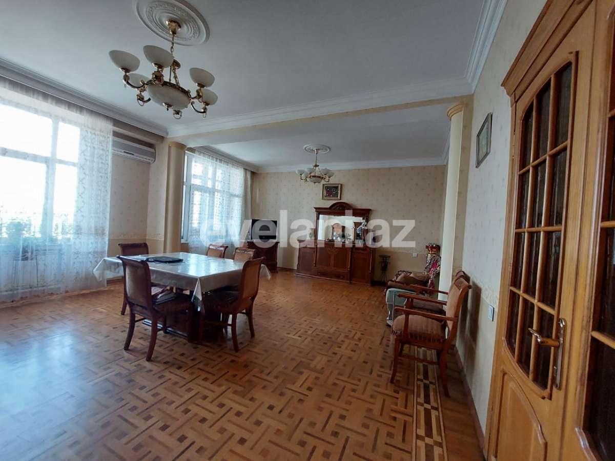 Satılır, yeni tikili, 5 otaqlı, 210 m², Bakı, Nərimanov r.