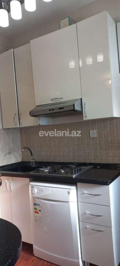 Satılır, köhnə tikili, 1 otaqlı, 30 m², Bakı, Səbail r, Sahil m.