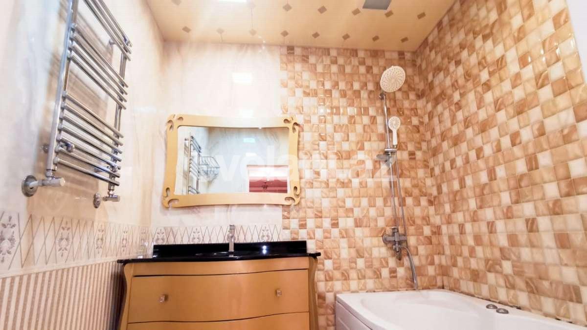 Satılır, yeni tikili, 3 otaqlı, 130 m², Bakı, Nəsimi r, 8 Noyabr m.